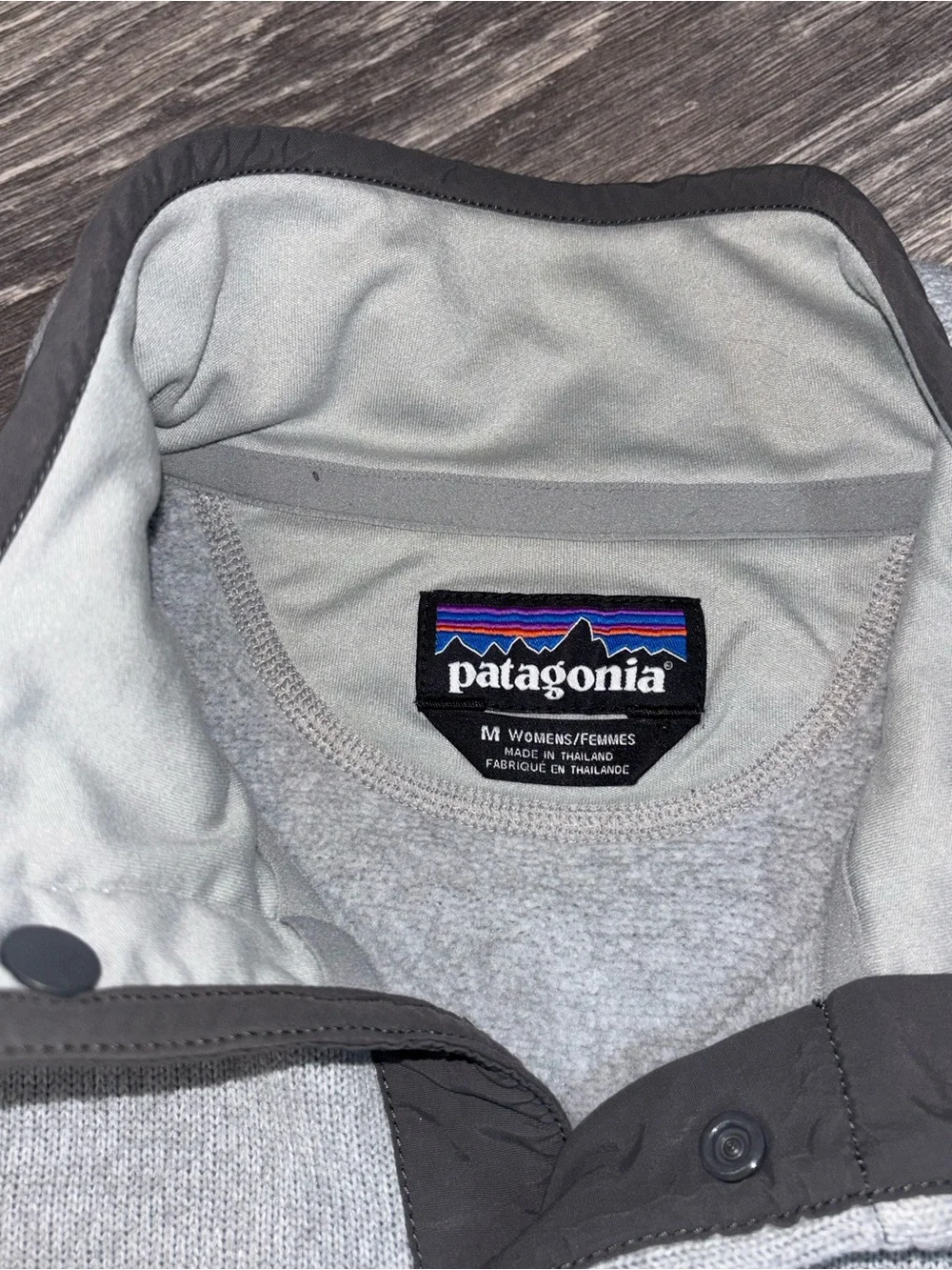 Patagonia Heather Gray Snap-Placket Fleece Pullover - Picture 4 of 5